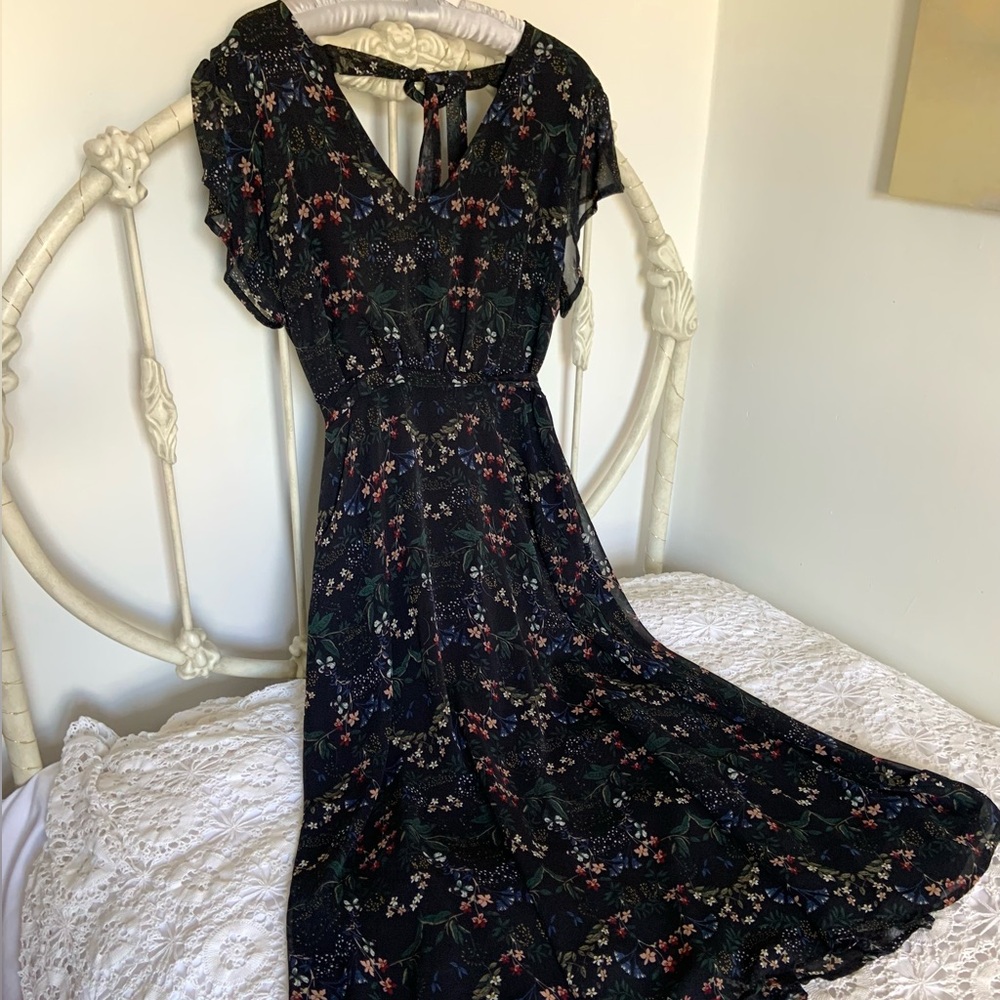 Design Lab Lord & Taylor Black Floral Maxi with Tie Back